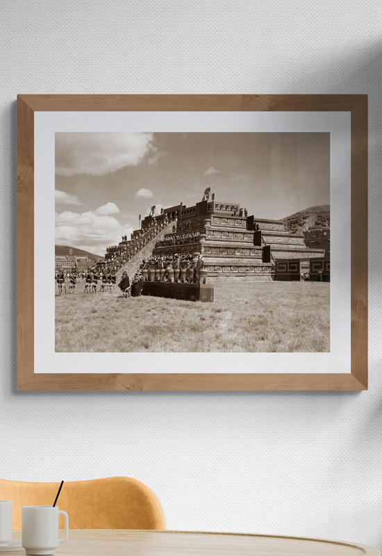 Ceremonia indígena celebrada en Teotihuacán