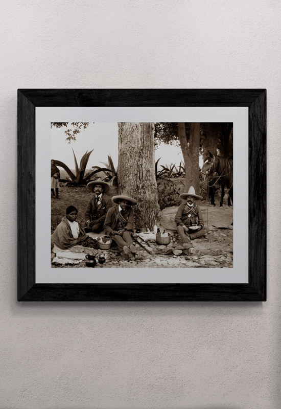 Rurales comiendo en la Hacienda de Cristo, Morelos