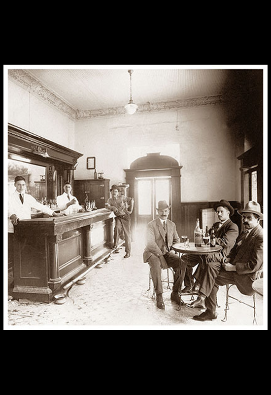 Interior de una cantina de primera clase