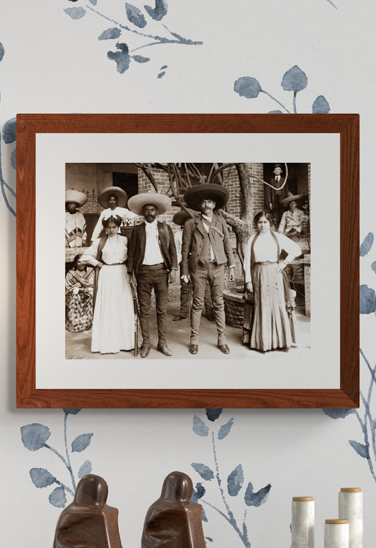 Grales. Eufemio y Emlliano Zapata con sus esposas