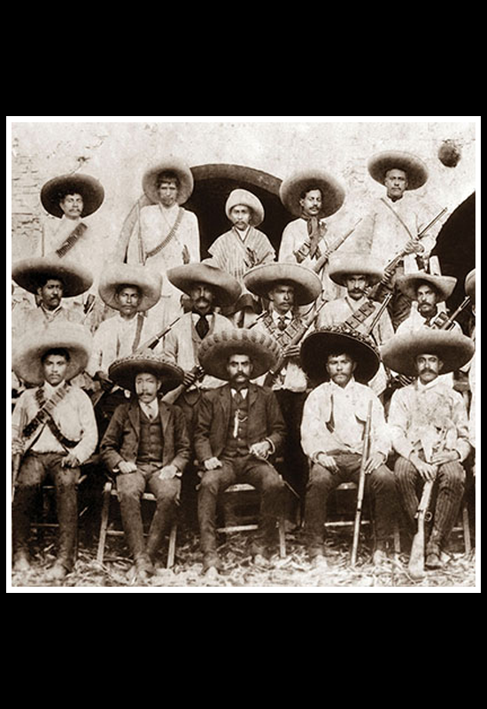 Gral. Emiliano Zapata con su Estado Mayor