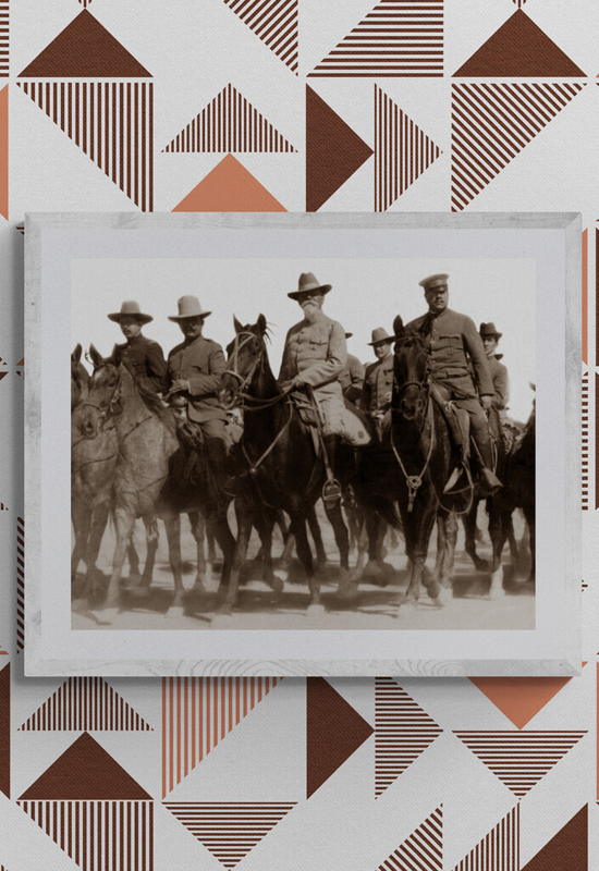 Gral. Obregón, Venustiano Carranza y Benjamín Hill a caballo