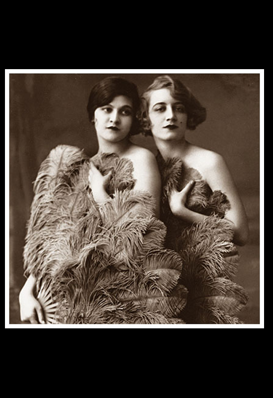 Las vedettes Mollie Norris y Emma Darwin