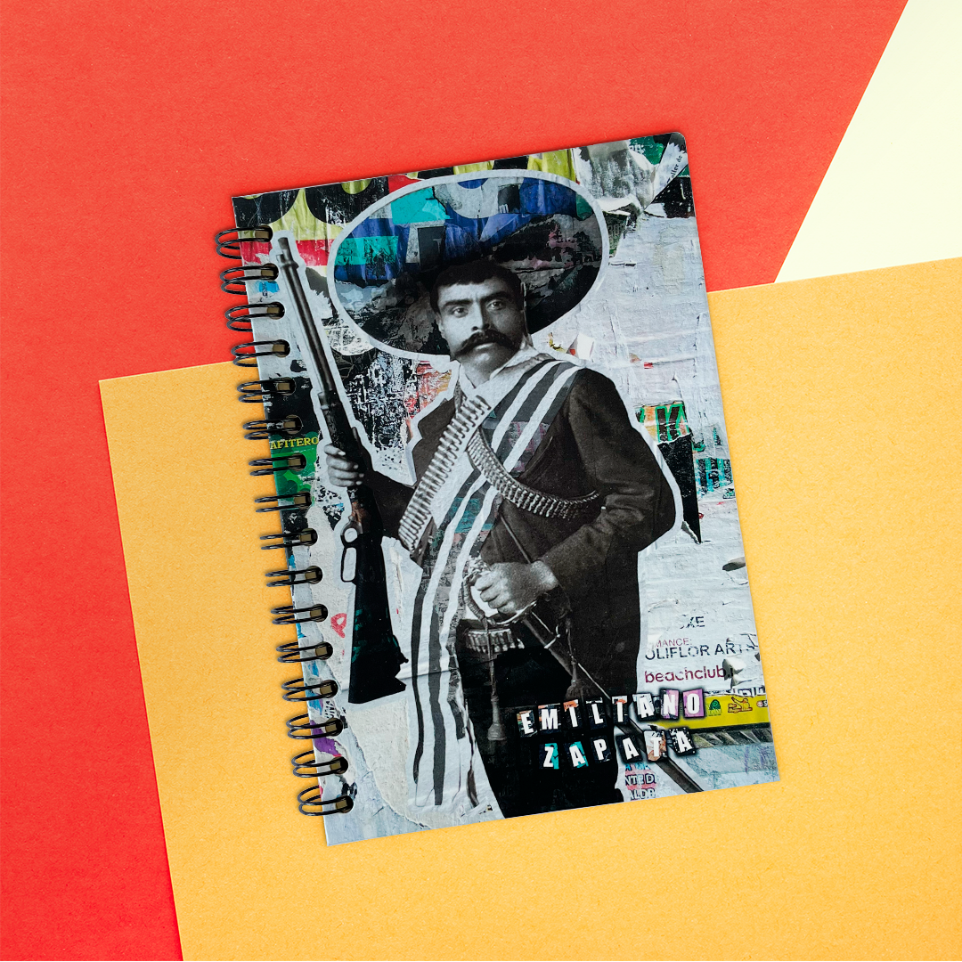Libreta Protesta en pedazos fotografía intervenida Casasola Fotografía