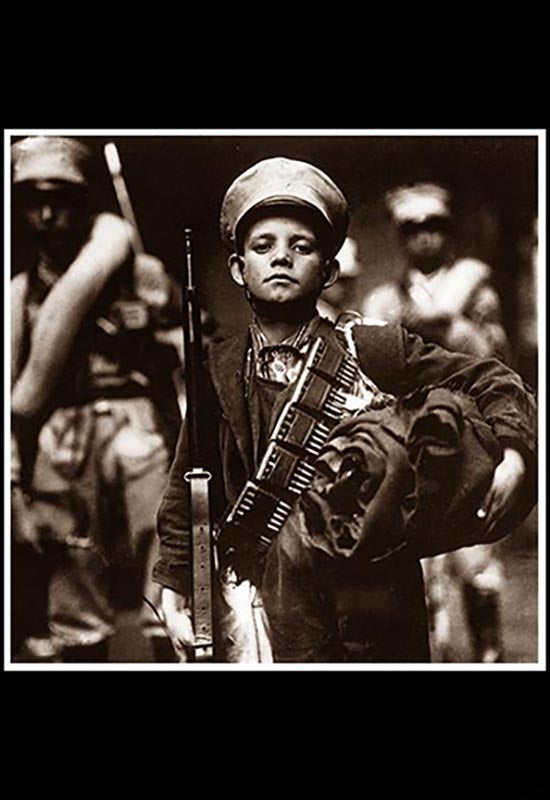 Niño soldado, joven soldado federal