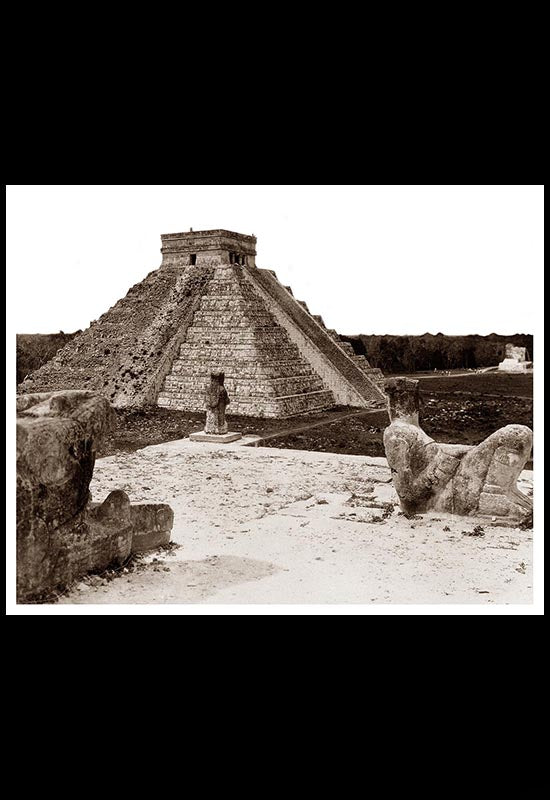 Vista panorámica parcial de Chichén Itzá