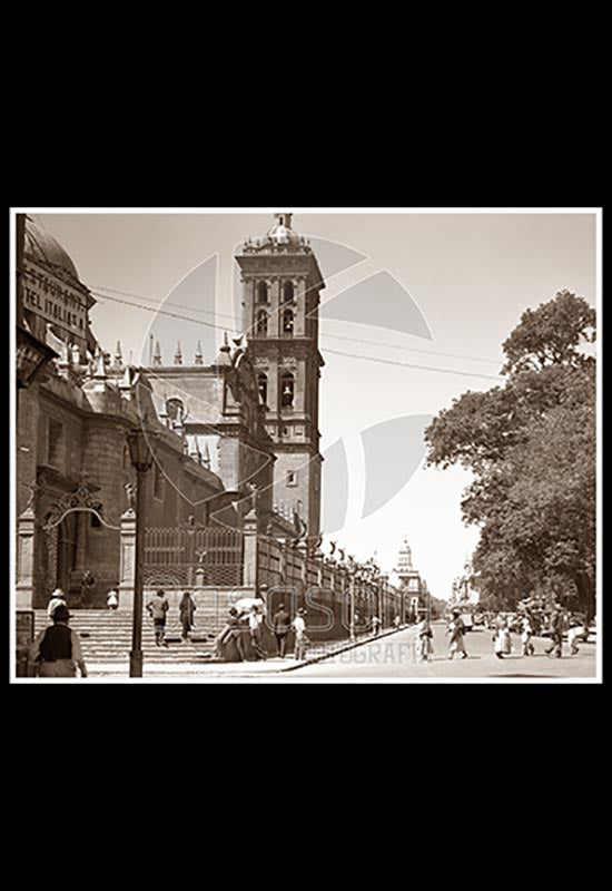 Vista parcial de la Catedral de Puebla