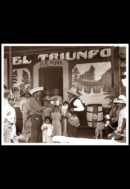Pulquería "El Triunfo" en el barrio de Santa Anita