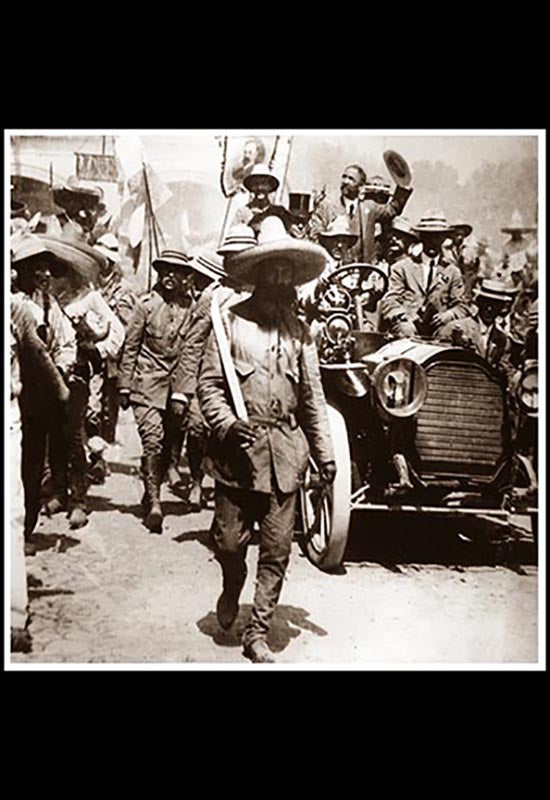 Francisco I. Madero entrando a Cuernavaca