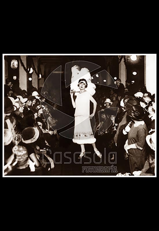 Desfile de modas a principios del siglo XX