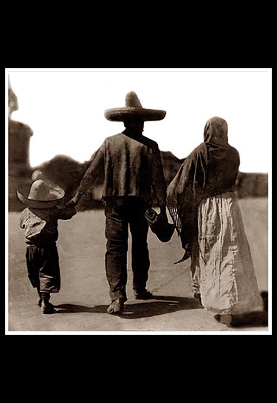 "Fuereños", familia llegando a la ciudad